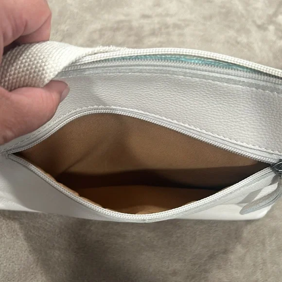 The Sak Leather Multi Pockets Bag - Picture 9 of 13